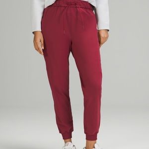 Lululemon Stretch High Rise Jogger